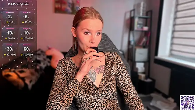 Snapshot of Chanel_Gill chatting on November 5, 2025, 11:21 am Chanel Gill online show from November 5, 2025, 11:21 am