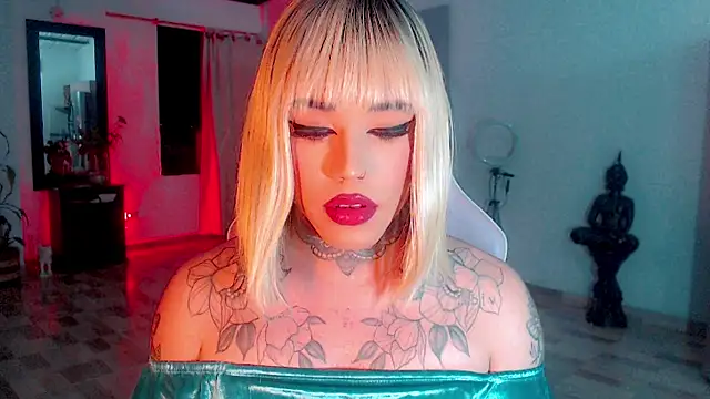 Snapshot of little_star_porn chatting on February 28, 2025, 12:10 am little star porn online show from February 28, 2025, 12:10 am