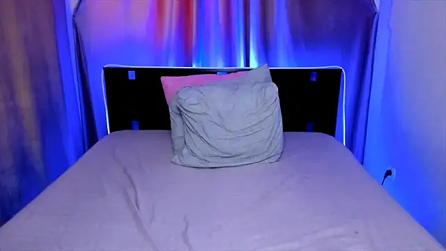 AriaSugar online show from March 10, 2025, 6:49 am