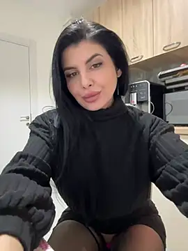 Snapshot of Scarlett-Dream chatting on February 3, 2025, 9:52 am Scarlett-Dream online show from February 3, 2025, 9:52 am