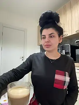 Snapshot of Scarlett-Dream chatting on March 1, 2025, 7:51 am Scarlett-Dream online show from March 1, 2025, 7:51 am