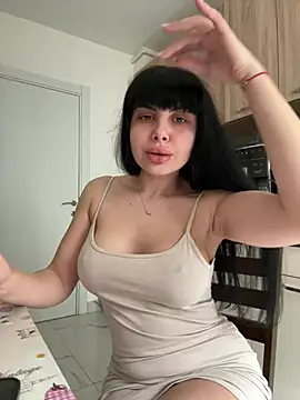 Snapshot of Scarlett-Dream chatting on March 17, 2025, 8:29 am Scarlett-Dream online show from March 17, 2025, 8:29 am