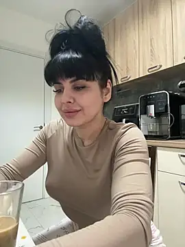 Snapshot of Scarlett-Dream chatting on March 20, 2025, 7:03 am Scarlett-Dream online show from March 20, 2025, 7:03 am