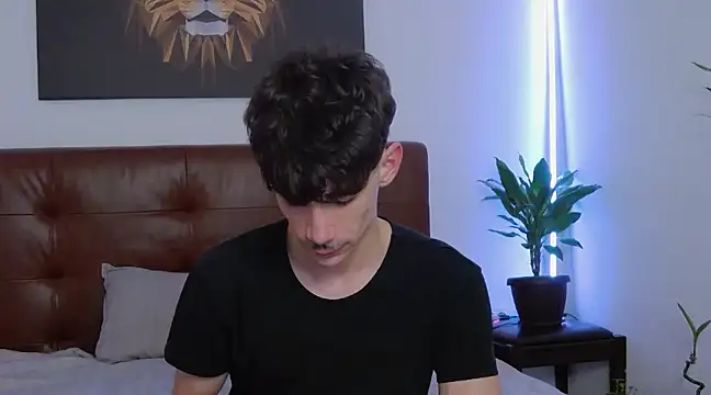 Snapshot of DanielCrush1 chatting on February 13, 2025, 9:09 am DanielCrush1 online show from February 13, 2025, 9:09 am