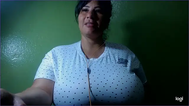 Snapshot of Kosem4 chatting on December 28, 2024, 12:26 am Kosem4 online show from December 28, 2024, 12:26 am