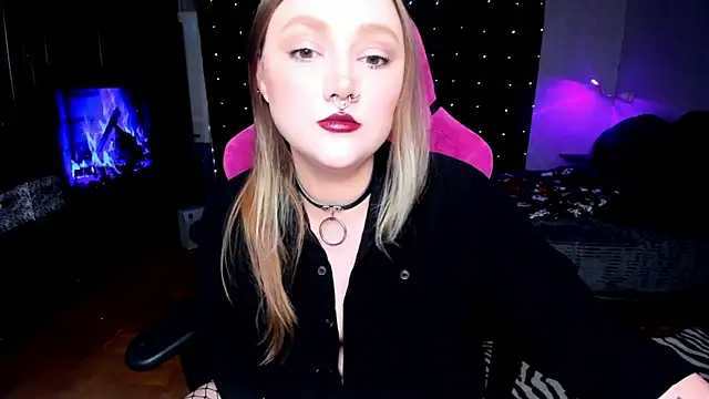 Snapshot of YourDyingBride chatting on December 3, 2024, 6:06 pm YourDyingBride online show from December 3, 2024, 6:06 pm
