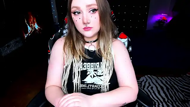 Snapshot of YourDyingBride chatting on January 18, 2025, 4:31 pm YourDyingBride online show from January 18, 2025, 4:31 pm
