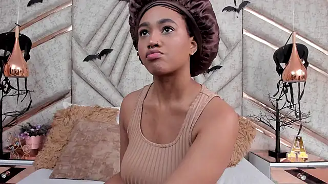 Snapshot of AgataRinaldi chatting on November 9, 2025, 2:26 pm AgataRinaldi online show from November 9, 2025, 2:26 pm