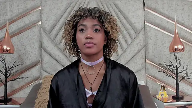 Snapshot of AgataRinaldi chatting on November 23, 2025, 2:17 pm AgataRinaldi online show from November 23, 2025, 2:17 pm