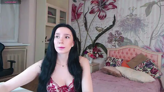 Snapshot of AliciaBow chatting on November 21, 2025, 3:22 pm AliciaBow online show from November 21, 2025, 3:22 pm