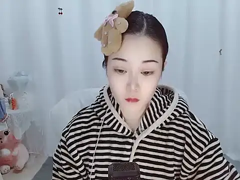 Angel-C online show from December 16, 2025, 1:43 am