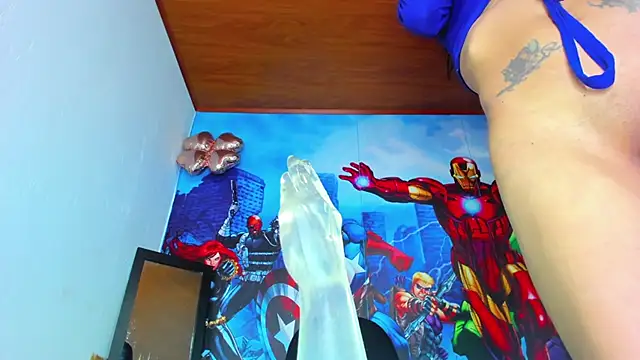 Anne Robert online show from February 4, 2025, 1:56 am