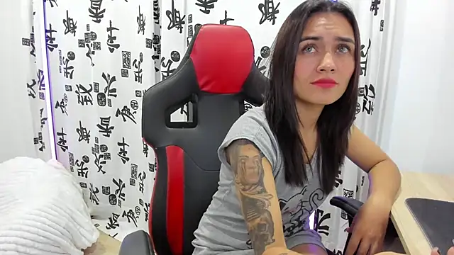 Dalia D online show from March 7, 2025, 1:42 am