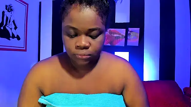 Snapshot of YeminaLeman chatting on March 12, 2025, 10:05 am YeminaLeman online show from March 12, 2025, 10:05 am