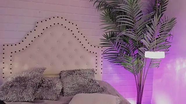  Eurekaa  online show from January 21, 2025, 3:48 am