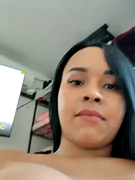 Snapshot of LindaGarcia22 chatting on December 15, 2024, 8:36 pm LindaGarcia22 online show from December 15, 2024, 8:36 pm