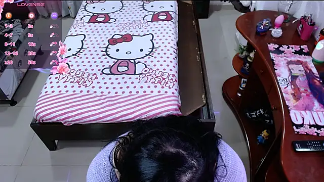 lufek23 online show from January 2, 2025, 1:27 am