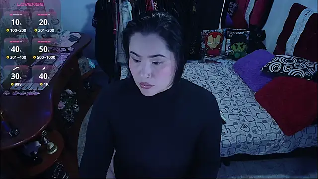 lufek23 online show from September 25, 2025, 4:43 pm