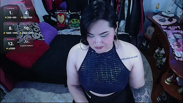 lufek23 online show from November 9, 2025, 4:27 pm