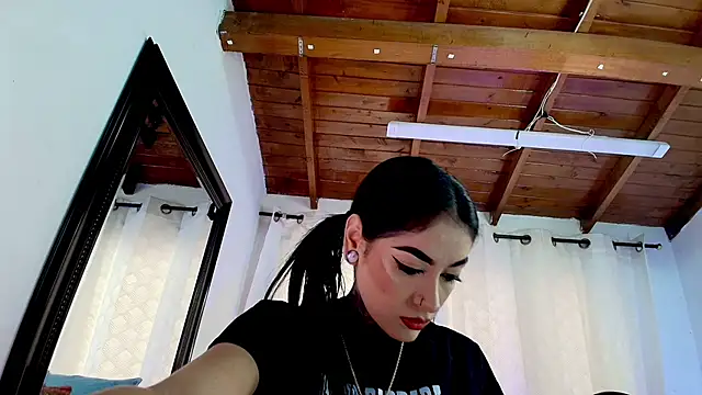 Snapshot of danna_berlin_ chatting on February 22, 2025, 7:14 pm danna berlin online show from February 22, 2025, 7:14 pm