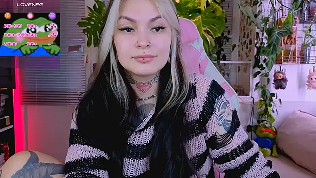 Snapshot of jelya_sg chatting on October 23, 2025, 12:59 pm jelya sg online show from October 23, 2025, 12:59 pm