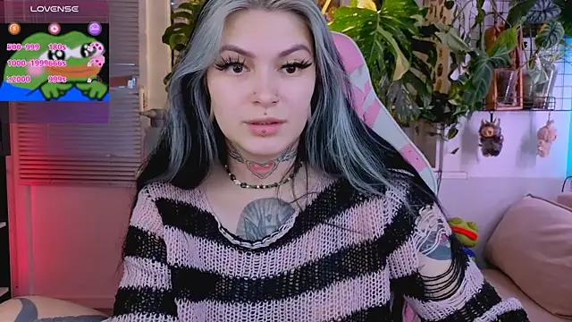 Snapshot of jelya_sg chatting on November 23, 2025, 12:27 pm jelya sg online show from November 23, 2025, 12:27 pm