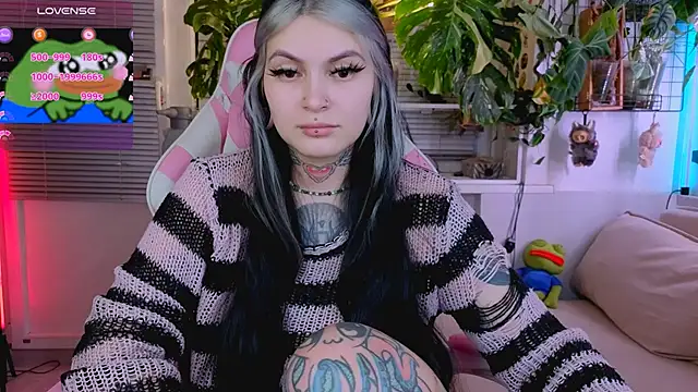 Snapshot of jelya_sg chatting on November 24, 2025, 2:50 pm jelya sg online show from November 24, 2025, 2:50 pm