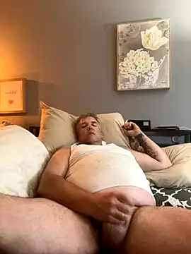 Snapshot of bigjoe7668 chatting on November 16, 2025, 5:13 am bigjoe7668 online show from November 16, 2025, 5:13 am