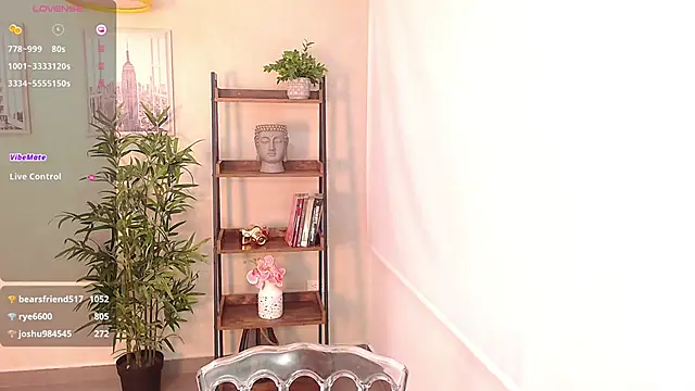 Snapshot of Sassy--Girl chatting on February 11, 2025, 9:14 pm Sassy--Girl online show from February 11, 2025, 9:14 pm