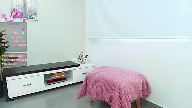 Snapshot of Sassy--Girl chatting on October 10, 2025, 6:51 pm Sassy--Girl online show from October 10, 2025, 6:51 pm