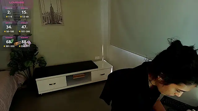 Snapshot of Sassy--Girl chatting on November 13, 2025, 6:07 pm Sassy--Girl online show from November 13, 2025, 6:07 pm