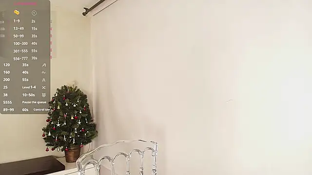 Snapshot of Sassy--Girl chatting on November 25, 2025, 6:19 pm Sassy--Girl online show from November 25, 2025, 6:19 pm