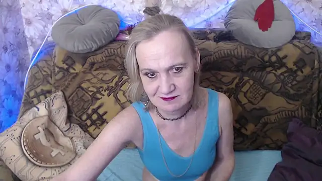 MissBekker online show from February 25, 2025, 8:41 pm