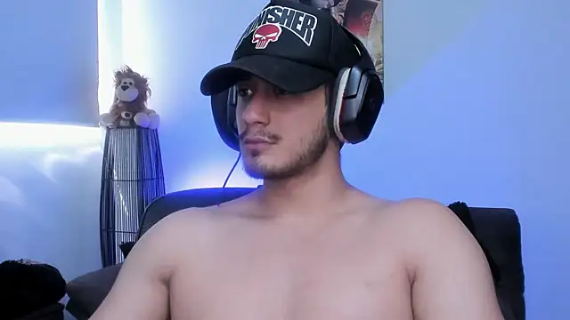 Snapshot of AlexRivera6 chatting on December 14, 2024, 8:08 pm AlexRivera6 online show from December 14, 2024, 8:08 pm