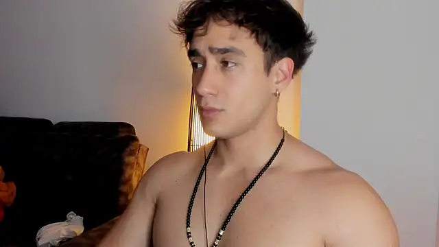 Snapshot of AlexRivera6 chatting on November 10, 2025, 10:09 pm AlexRivera6 online show from November 10, 2025, 10:09 pm