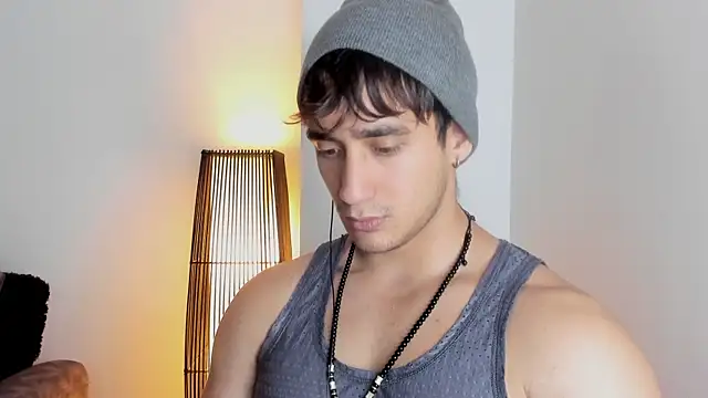 Snapshot of AlexRivera6 chatting on November 20, 2025, 7:13 pm AlexRivera6 online show from November 20, 2025, 7:13 pm