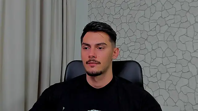 Snapshot of ClintMasters chatting on February 6, 2025, 3:31 pm ClintMasters online show from February 6, 2025, 3:31 pm