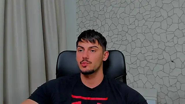 Snapshot of ClintMasters chatting on February 12, 2025, 4:11 pm ClintMasters online show from February 12, 2025, 4:11 pm