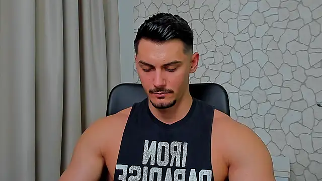 Snapshot of ClintMasters chatting on February 18, 2025, 6:37 am ClintMasters online show from February 18, 2025, 6:37 am