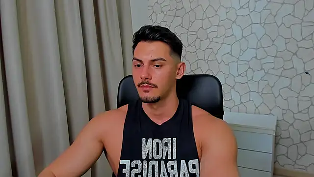 Snapshot of ClintMasters chatting on February 18, 2025, 1:11 pm ClintMasters online show from February 18, 2025, 1:11 pm