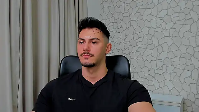 Snapshot of ClintMasters chatting on February 27, 2025, 6:40 am ClintMasters online show from February 27, 2025, 6:40 am