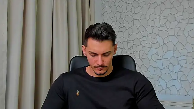 Snapshot of ClintMasters chatting on March 21, 2025, 6:27 am ClintMasters online show from March 21, 2025, 6:27 am