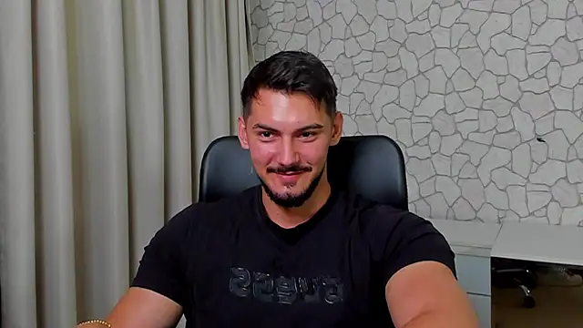 Snapshot of ClintMasters chatting on September 30, 2025, 4:06 am ClintMasters online show from September 30, 2025, 4:06 am