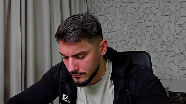 Snapshot of ClintMasters chatting on October 19, 2025, 5:30 am ClintMasters online show from October 19, 2025, 5:30 am