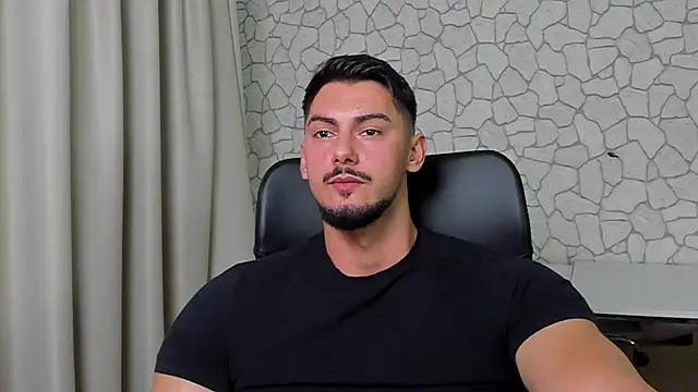 Snapshot of ClintMasters chatting on November 1, 2025, 5:09 am ClintMasters online show from November 1, 2025, 5:09 am