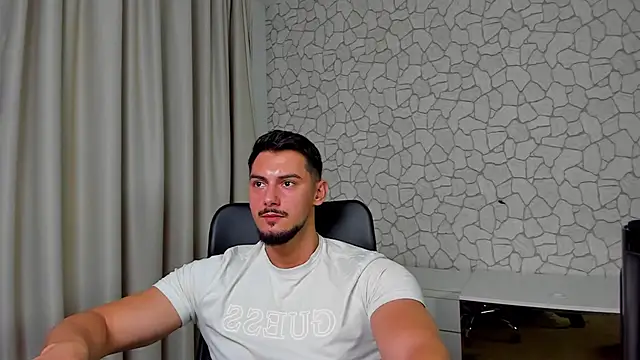 Snapshot of ClintMasters chatting on November 4, 2025, 5:39 am ClintMasters online show from November 4, 2025, 5:39 am