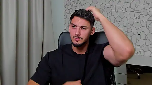 Snapshot of ClintMasters chatting on November 8, 2025, 5:18 am ClintMasters online show from November 8, 2025, 5:18 am