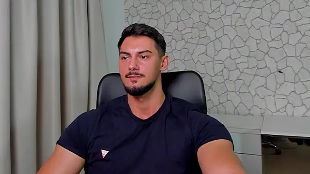 Snapshot of ClintMasters chatting on November 19, 2025, 5:29 am ClintMasters online show from November 19, 2025, 5:29 am