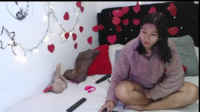 Sofynix online show from February 15, 2025, 1:38 pm