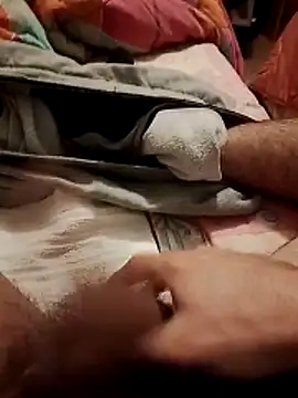 Snapshot of jon763 chatting on November 18, 2025, 8:57 pm jon763 online show from November 18, 2025, 8:57 pm